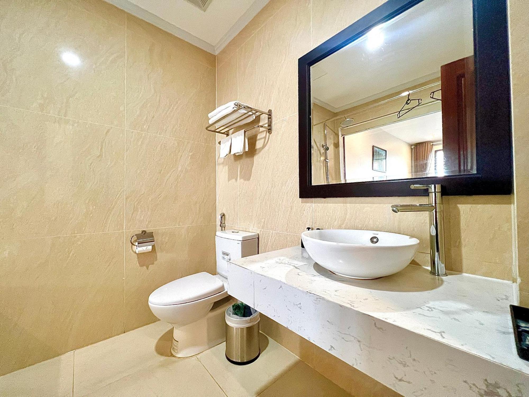 Paragon Noi Bai Hotel & Pool Ханой Экстерьер фото
