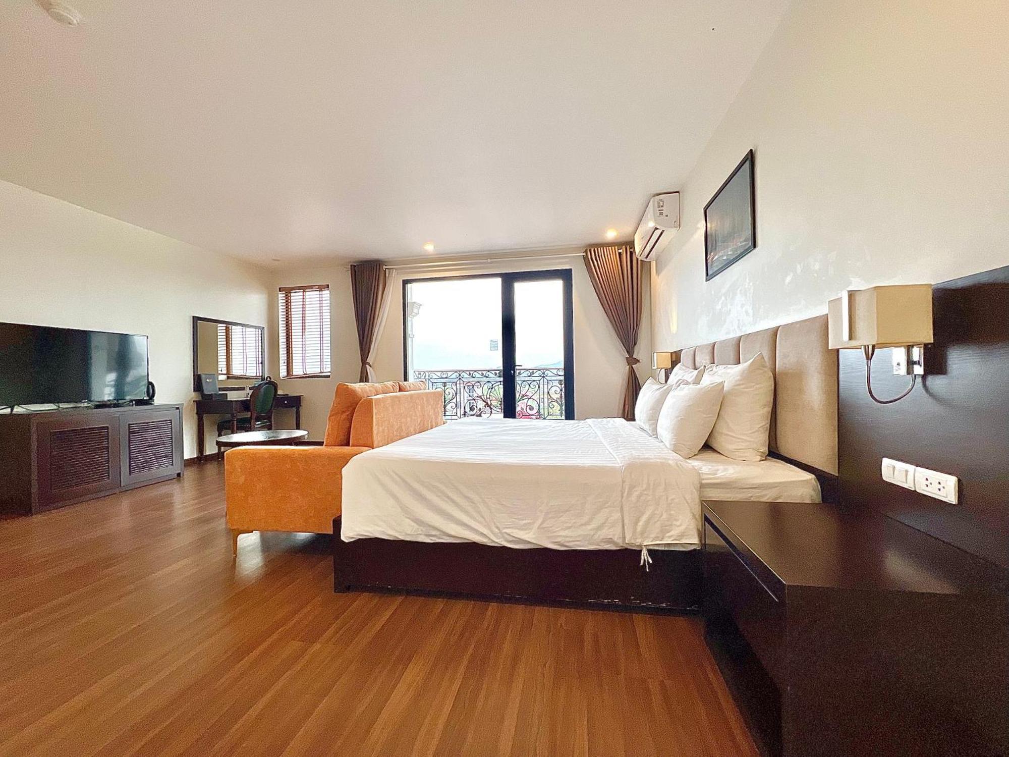 Paragon Noi Bai Hotel & Pool Ханой Экстерьер фото